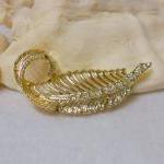 Vintage Feather Brooch Pin
